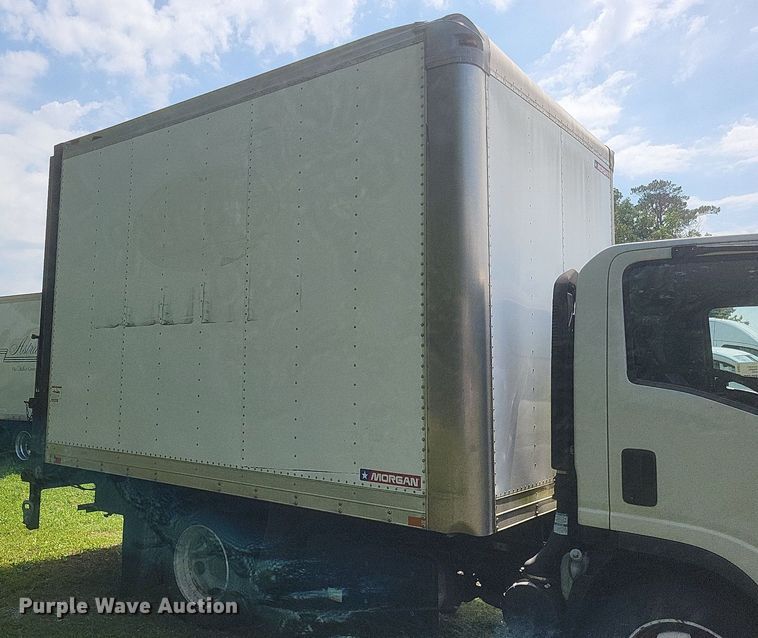 image for item DR4815 2014 Isuzu  NRR box truck