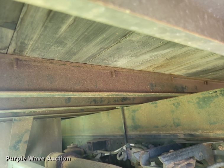 image for item DR4815 2014 Isuzu  NRR box truck