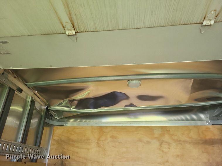 image for item DR4815 2014 Isuzu  NRR box truck