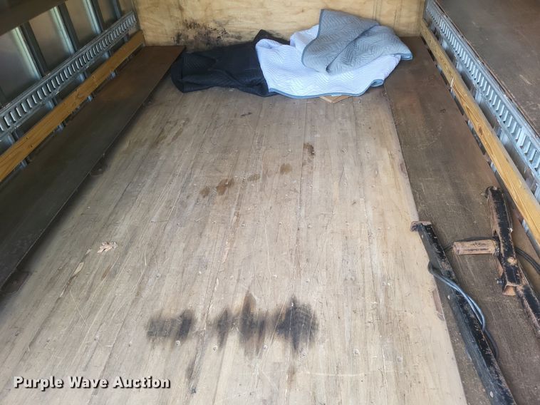 image for item DR4815 2014 Isuzu  NRR box truck