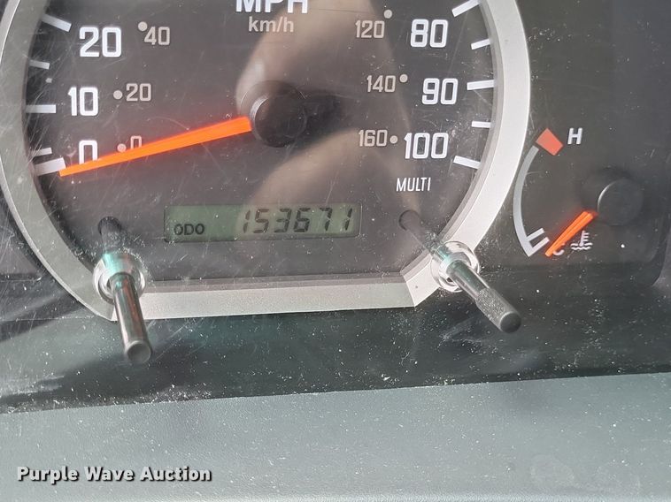 image for item DR4815 2014 Isuzu  NRR box truck