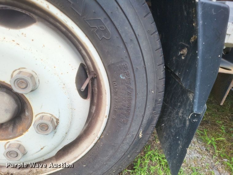 image for item DR4815 2014 Isuzu  NRR box truck