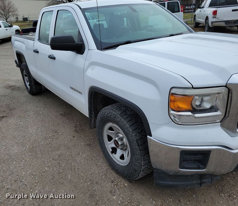 image for item DR7893 2015 GMC Sierra 1500 Double Cab pickup truck