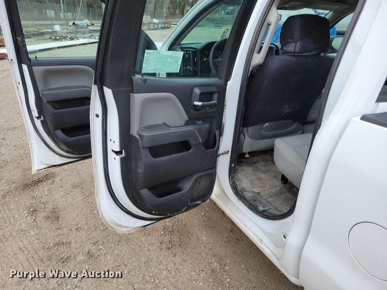 image for item DR7893 2015 GMC Sierra 1500 Double Cab pickup truck