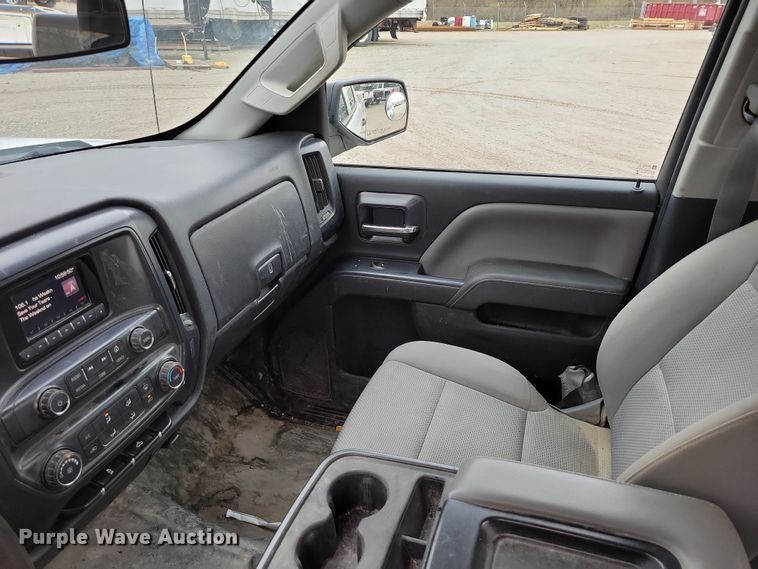 image for item DR7893 2015 GMC Sierra 1500 Double Cab pickup truck