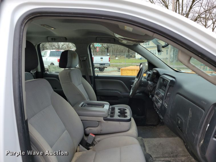 image for item DR7893 2015 GMC Sierra 1500 Double Cab pickup truck