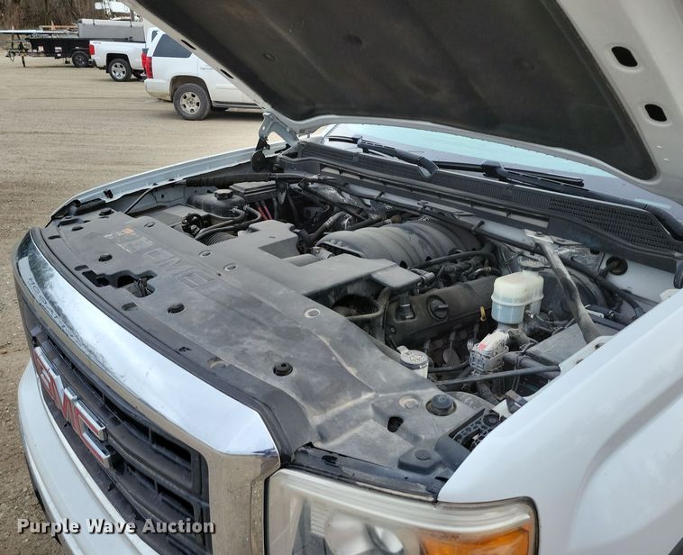 image for item DR7893 2015 GMC Sierra 1500 Double Cab pickup truck