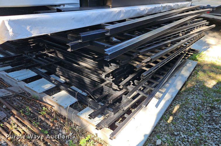 image for item DR8651 Fencing materials 