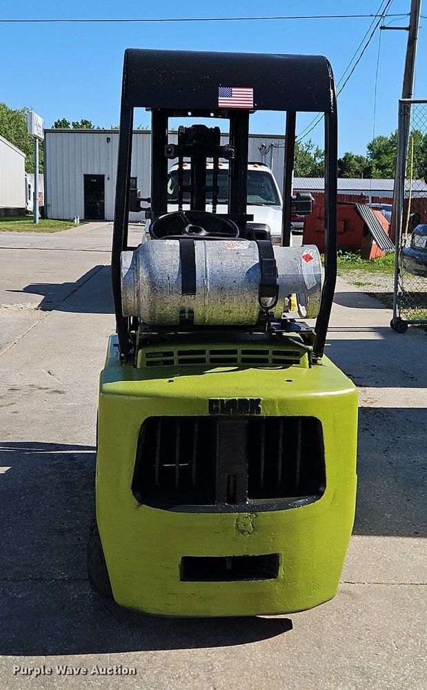 image for item DR8653 Clark C500-45 forklift