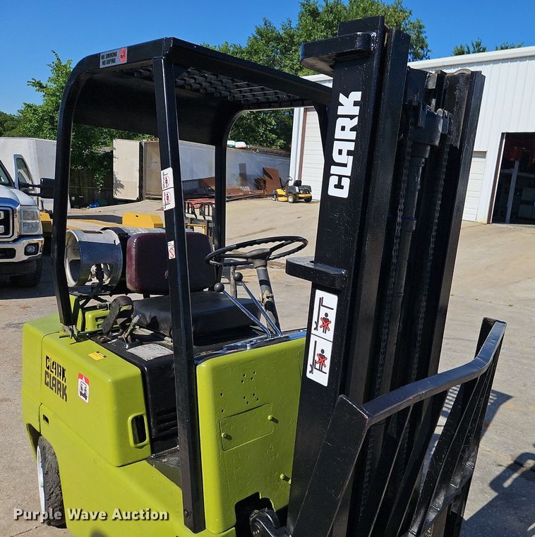 image for item DR8653 Clark C500-45 forklift