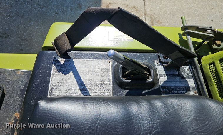 image for item DR8653 Clark C500-45 forklift