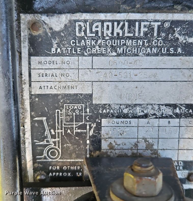 image for item DR8653 Clark C500-45 forklift