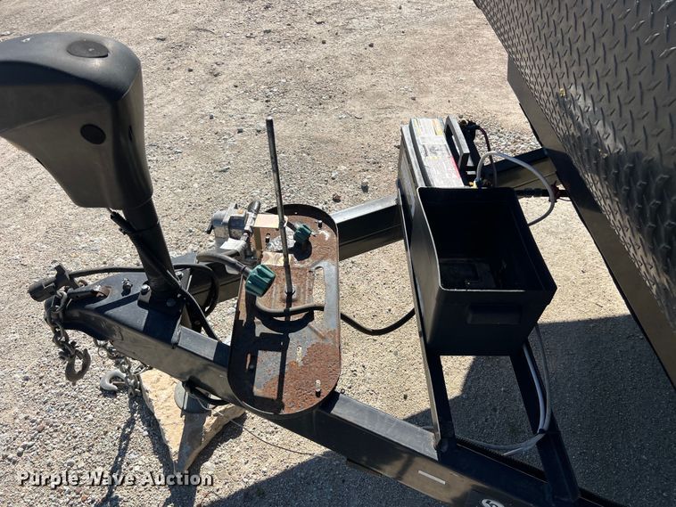 image for item DS2941 2017 Heartland 30LX Prowler camper