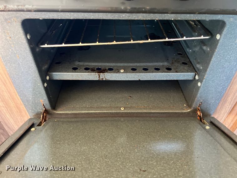 image for item DS2941 2017 Heartland 30LX Prowler camper