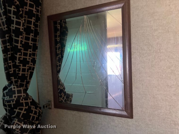 image for item DS2941 2017 Heartland 30LX Prowler camper