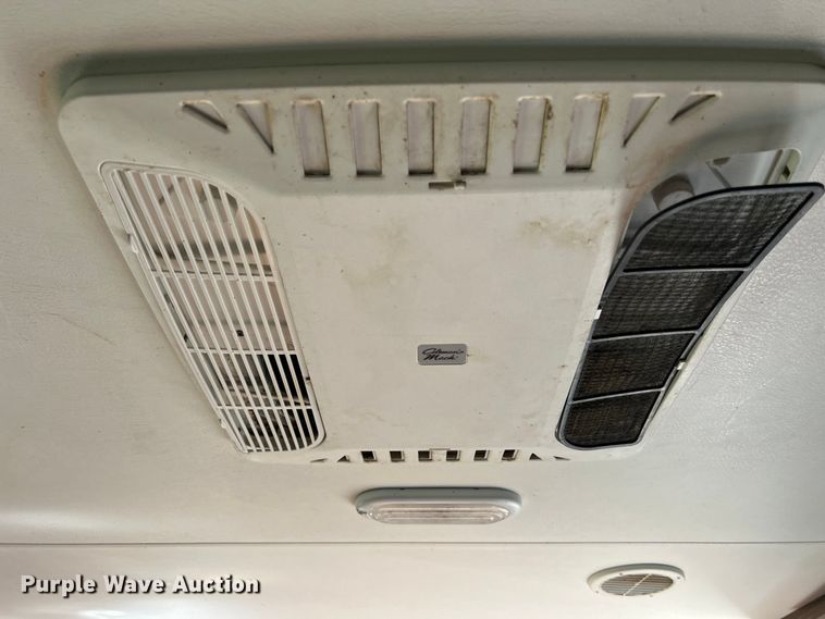 image for item DS2941 2017 Heartland 30LX Prowler camper