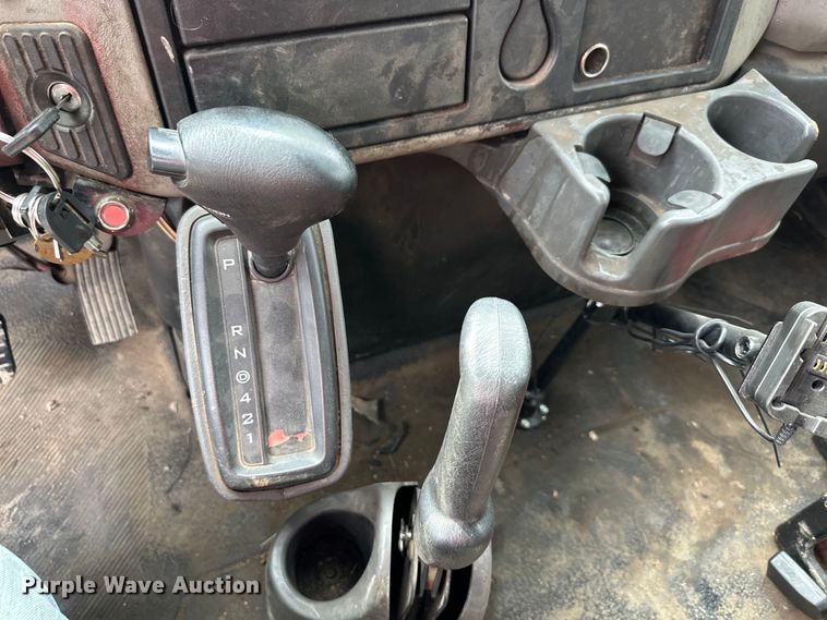 image for item DS4166 2012 International  Terrastar box truck