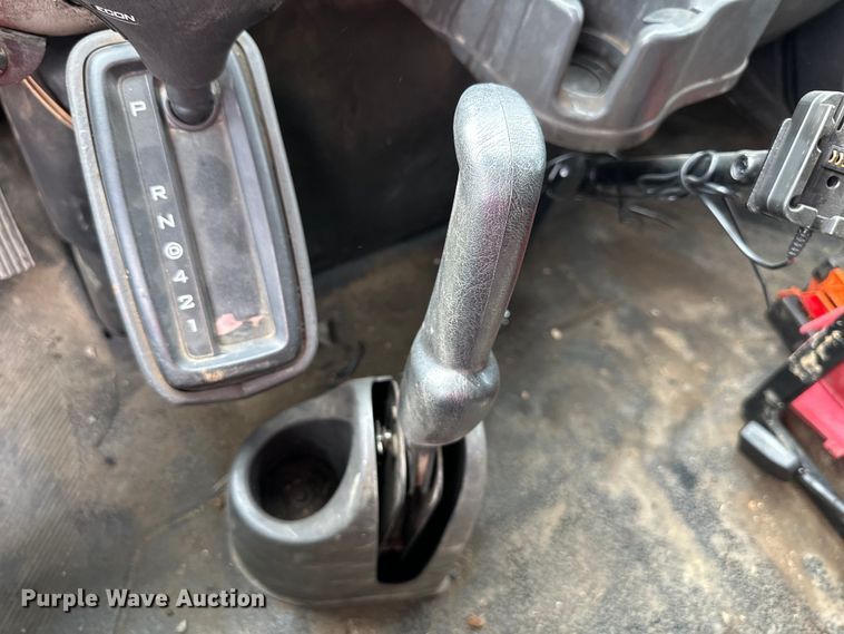 image for item DS4166 2012 International  Terrastar box truck