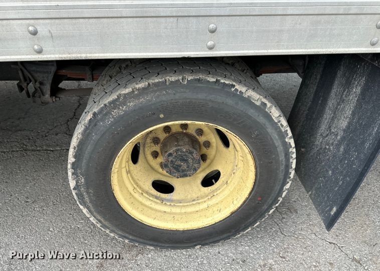 image for item DS4166 2012 International  Terrastar box truck