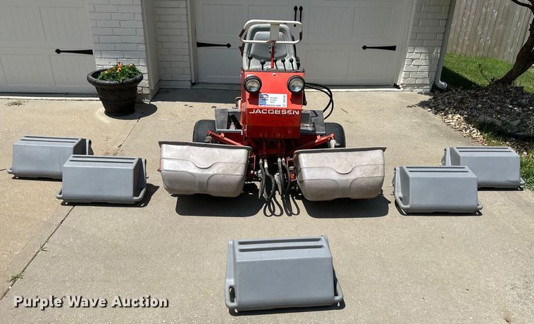 image for item DS4182 Jacobsen  reel mower