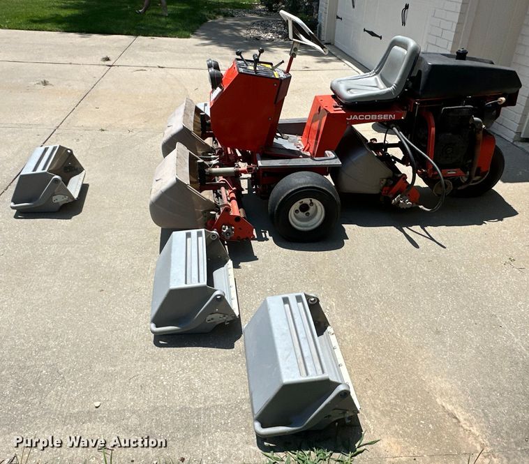 image for item DS4182 Jacobsen  reel mower