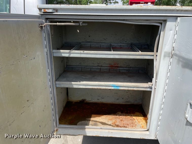 image for item DS5516 1999 Ford  F450 SuperDuty XL utility / service truck