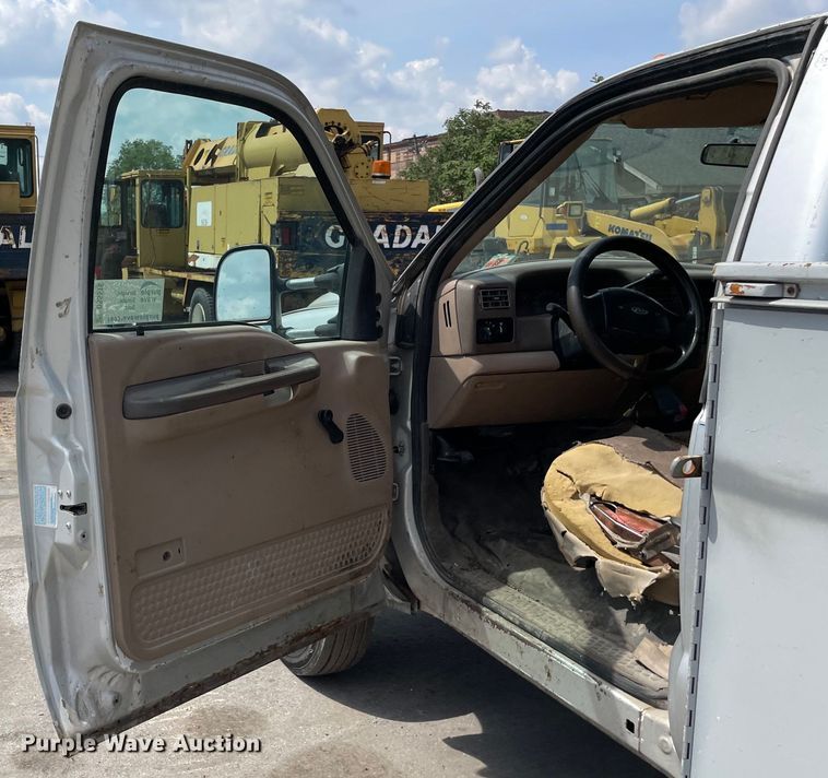 image for item DS5516 1999 Ford  F450 SuperDuty XL utility / service truck