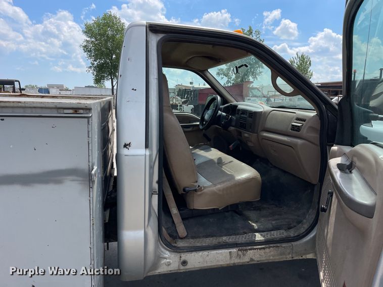 image for item DS5516 1999 Ford  F450 SuperDuty XL utility / service truck