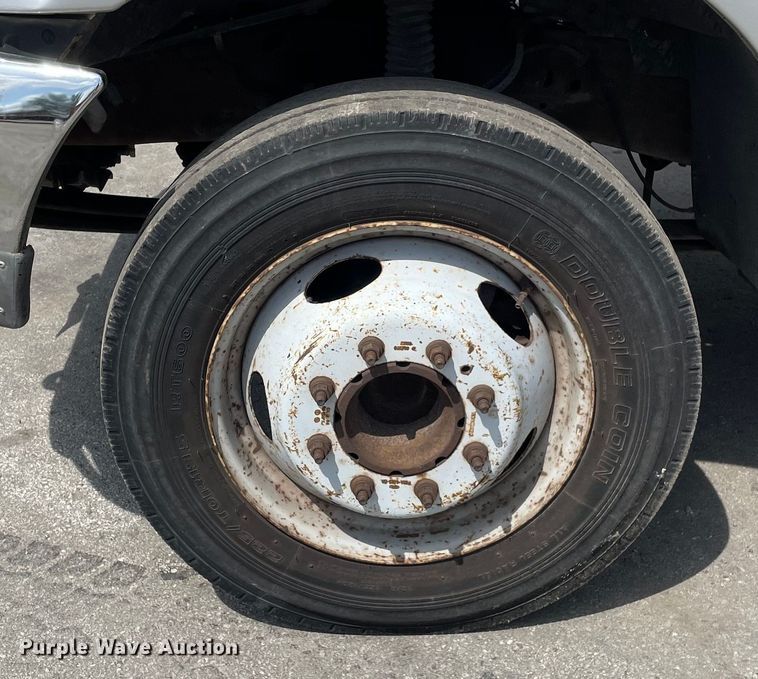 image for item DS5516 1999 Ford  F450 SuperDuty XL utility / service truck