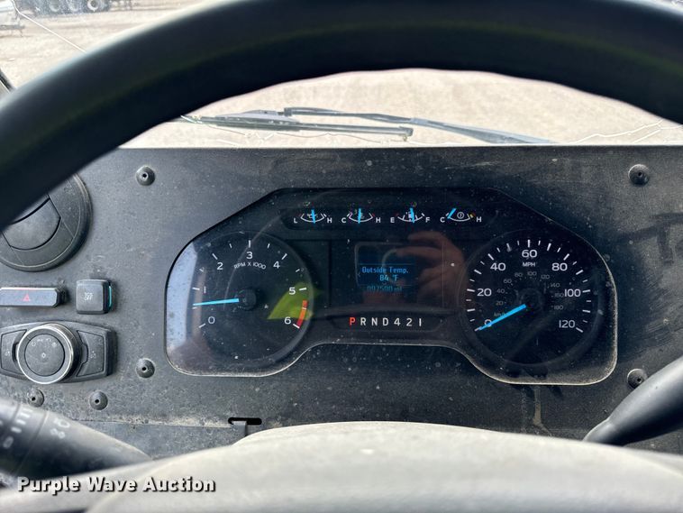 image for item DS5561 2021 Ford  F59 delivery truck