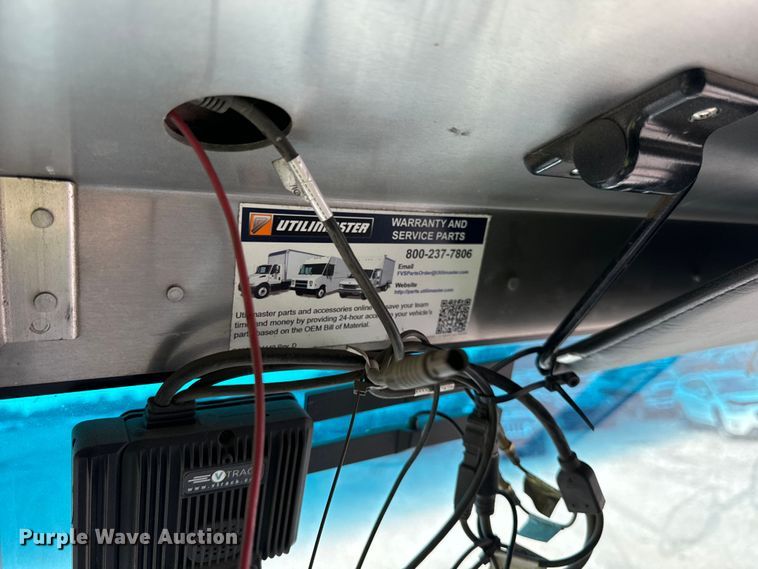 image for item DS5561 2021 Ford  F59 delivery truck