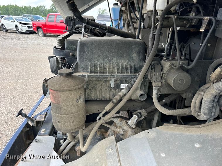 image for item DS5561 2021 Ford  F59 delivery truck