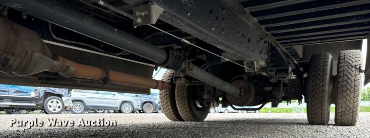 image for item DS5561 2021 Ford  F59 delivery truck