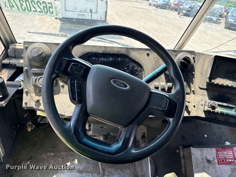 image for item DS5562 2021 Ford  F59 delivery truck