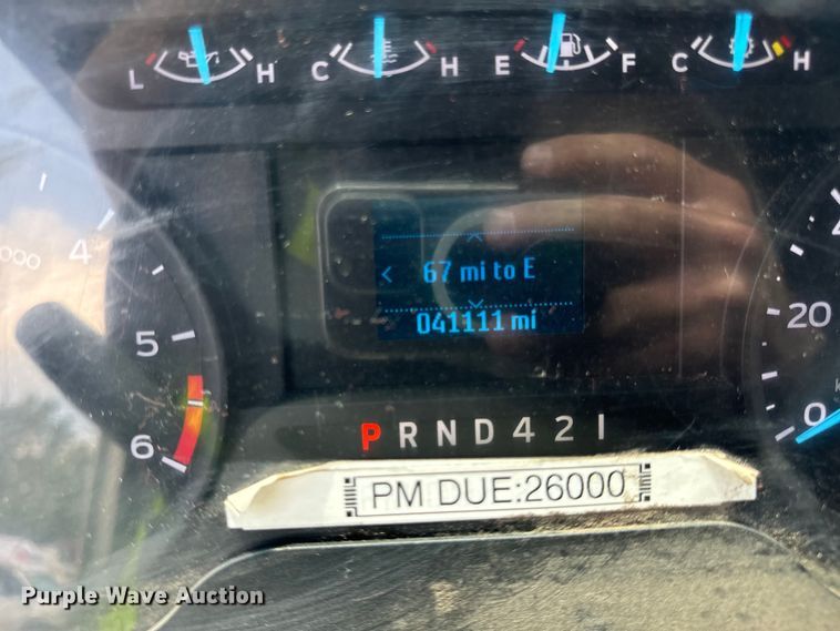 image for item DS5562 2021 Ford  F59 delivery truck