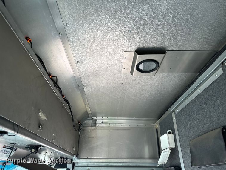 image for item DS5562 2021 Ford  F59 delivery truck