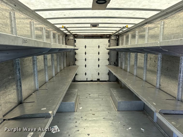 image for item DS5562 2021 Ford  F59 delivery truck