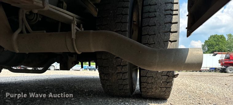 image for item DS5562 2021 Ford  F59 delivery truck