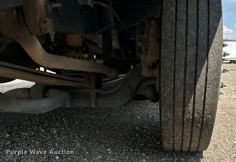 image for item DS5562 2021 Ford  F59 delivery truck