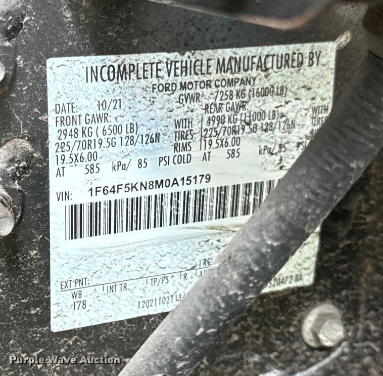 image for item DS5562 2021 Ford  F59 delivery truck