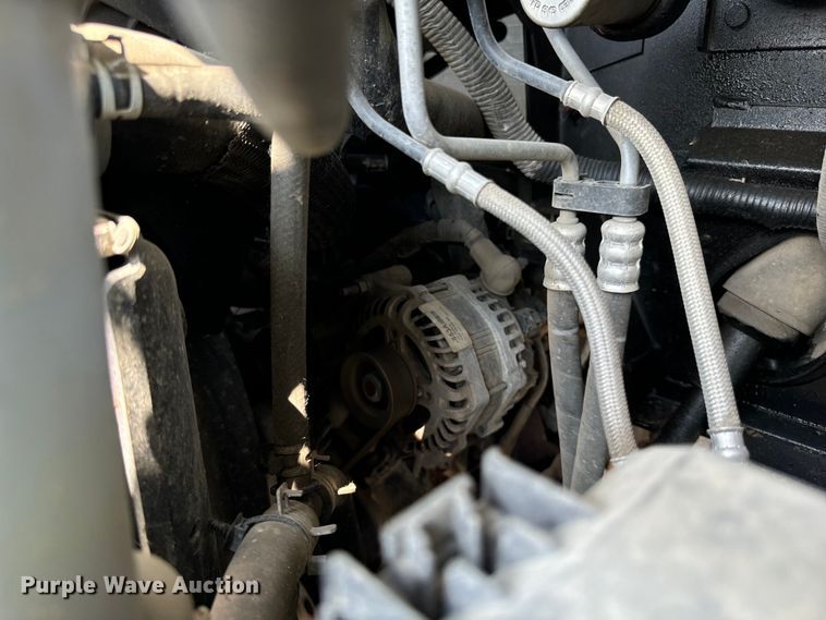 image for item DS5563 2022 Ford  E450 delivery truck