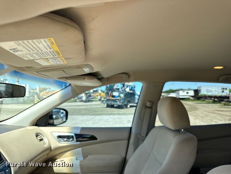 image for item DV5756 2013 Nissan  Pathfinder  SUV