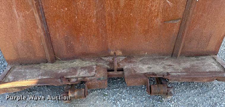 image for item DV5772 Roll-off container 