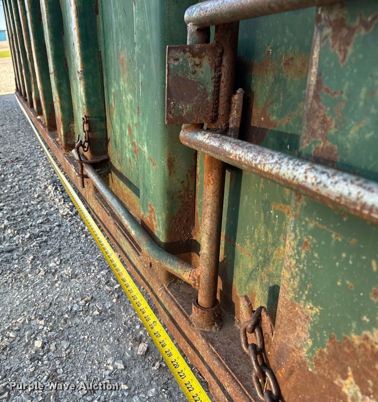 image for item DV5772 Roll-off container 