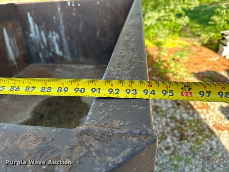 image for item DV5773 Roll-off container 