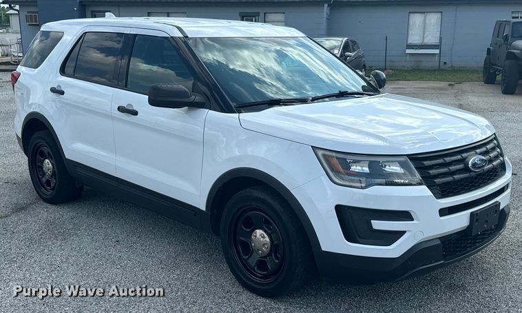 image for item DX0586 2017 Ford Police Interceptor SUV