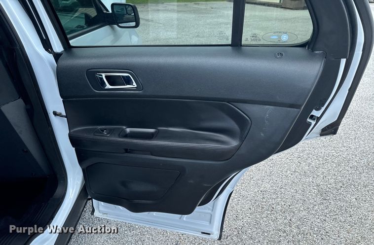 image for item DX0586 2017 Ford Police Interceptor SUV