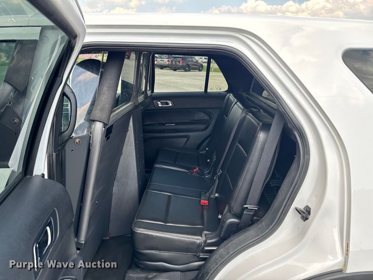 image for item DX0586 2017 Ford Police Interceptor SUV