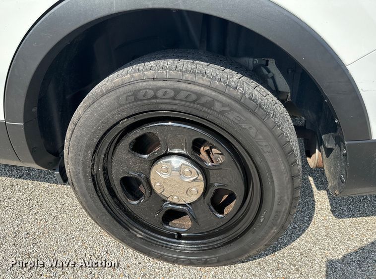 image for item DX0586 2017 Ford Police Interceptor SUV