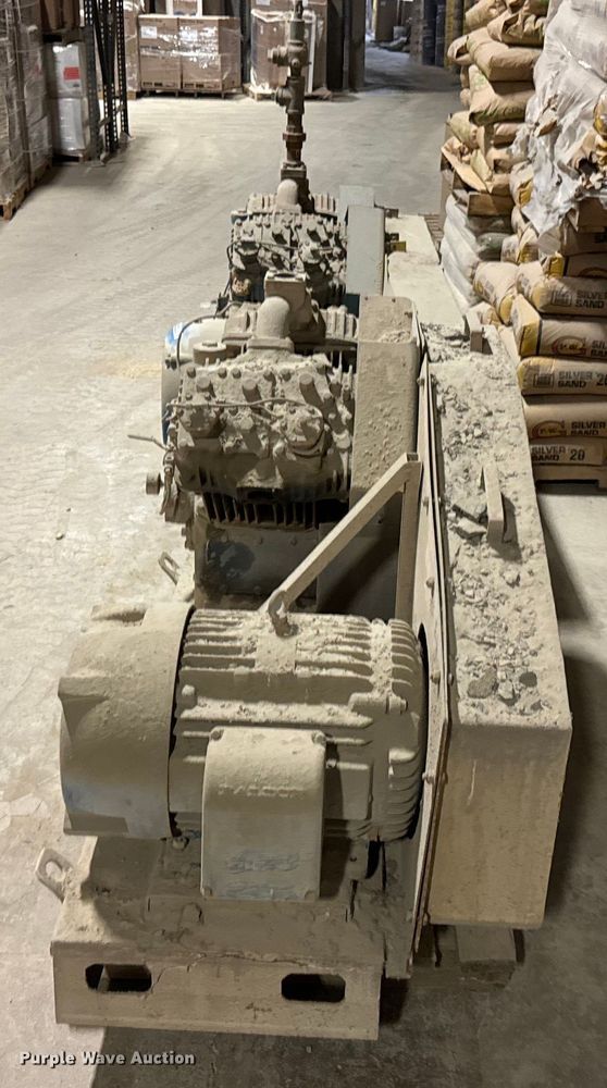 image for item DX0648 (2) air compressors